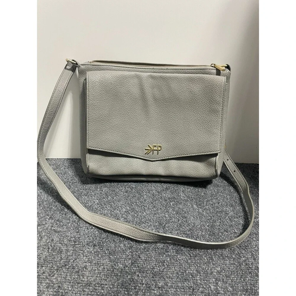 FP Freshly Picked Diaper Crossbody Bag Purse Pocket Wipeable Changing Pad Olive